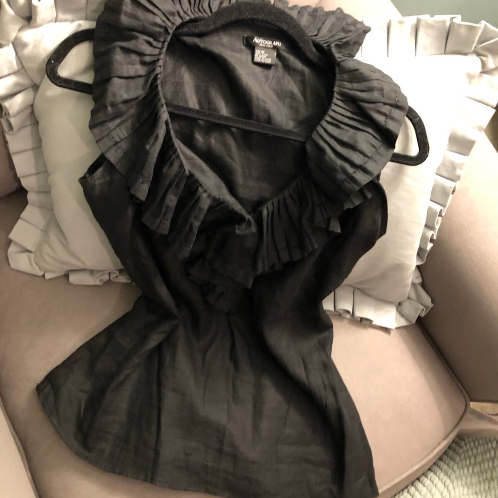 Linen ruffle blouse
